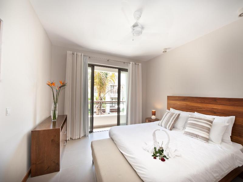 La Residence Beach By Horizon Holidays Bain Boeuf Экстерьер фото